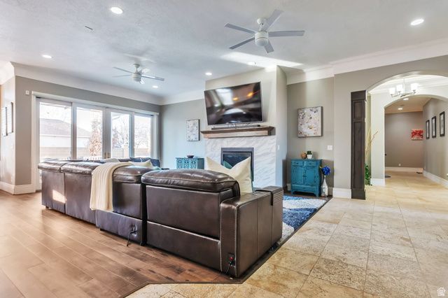 2737 W 9850 S, South Jordan, UT 84095