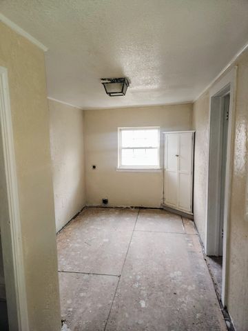 217 N Burdette Avenue, Sherman, TX 75090