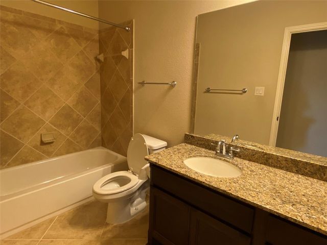 5922 Solara Ledge Lane, Sugar Land, TX 77479