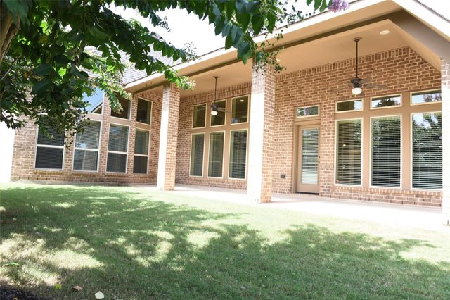 5922 Solara Ledge Lane, Sugar Land, TX 77479