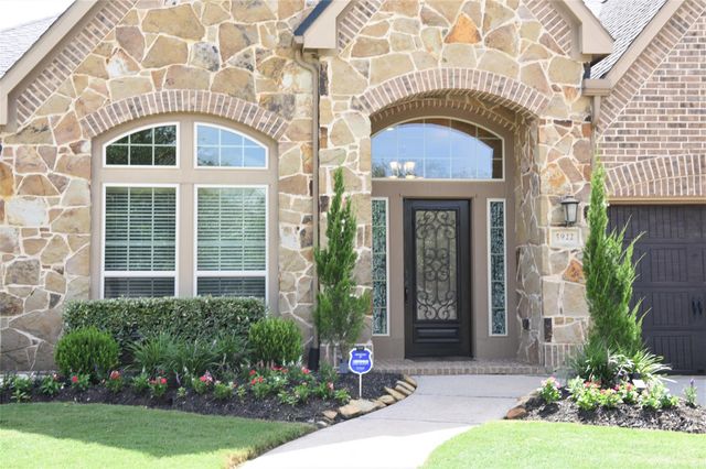 5922 Solara Ledge Lane, Sugar Land, TX 77479