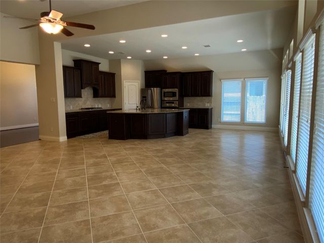 5922 Solara Ledge Lane, Sugar Land, TX 77479