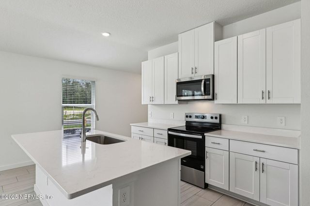 10794 LISHWOOD Way, Jacksonville, FL 32219