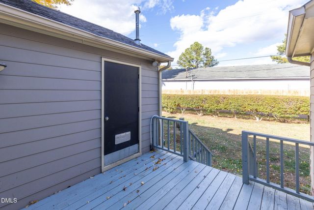 1250 Shadowbark Court, Raleigh, NC 27603