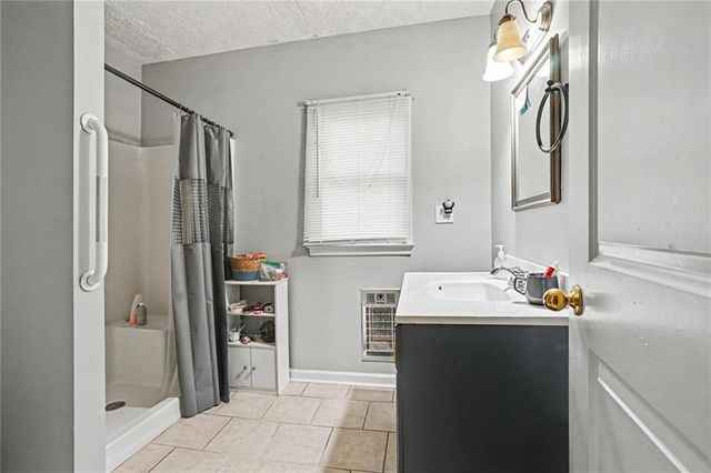 178 Hamilton Avenue, Winder, GA 30680