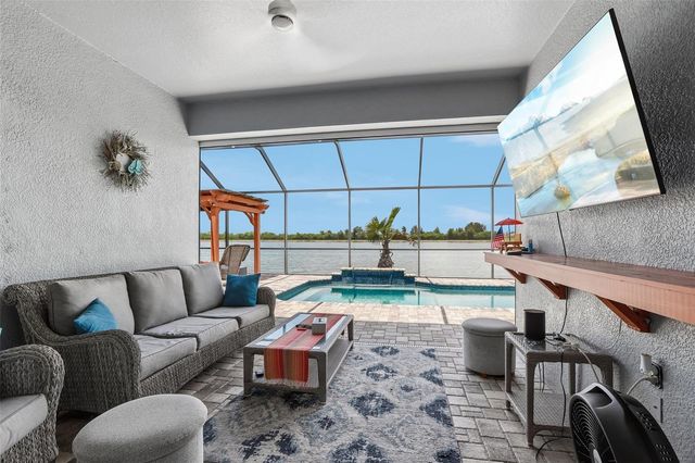 809 SEMINOLE SKY DRIVE, Ruskin, FL 33570
