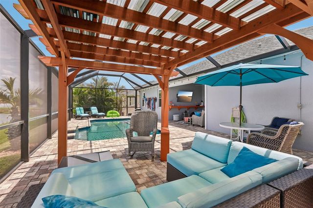 809 SEMINOLE SKY DRIVE, Ruskin, FL 33570