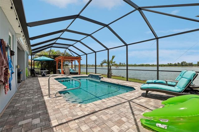809 SEMINOLE SKY DRIVE, Ruskin, FL 33570
