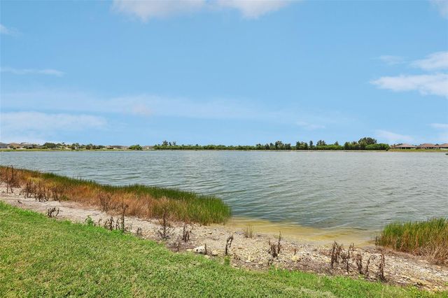 809 SEMINOLE SKY DRIVE, Ruskin, FL 33570