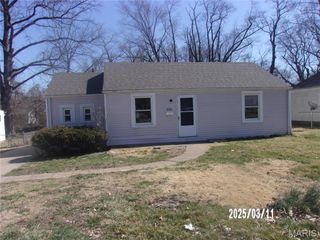 306 S Harvey Avenue, St Louis, MO 63135