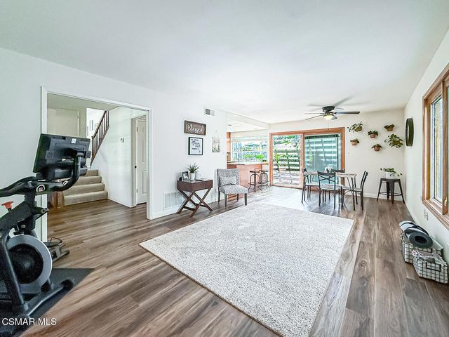 393 Larcom Street, Thousand Oaks, CA 91360