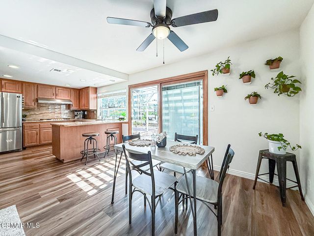 393 Larcom Street, Thousand Oaks, CA 91360