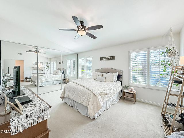 393 Larcom Street, Thousand Oaks, CA 91360