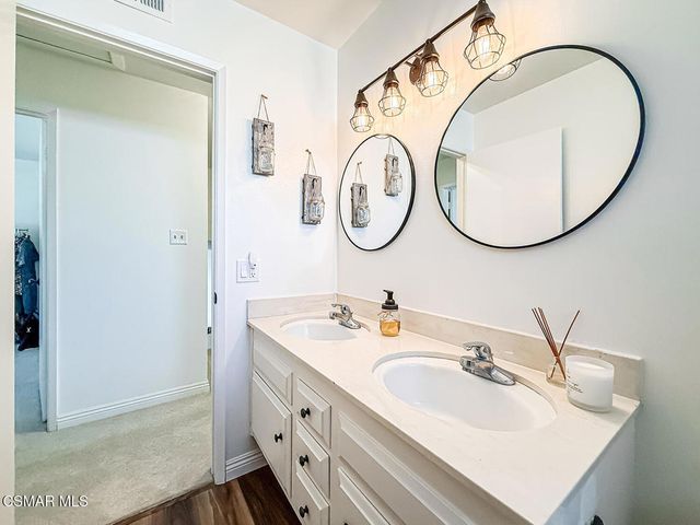 393 Larcom Street, Thousand Oaks, CA 91360
