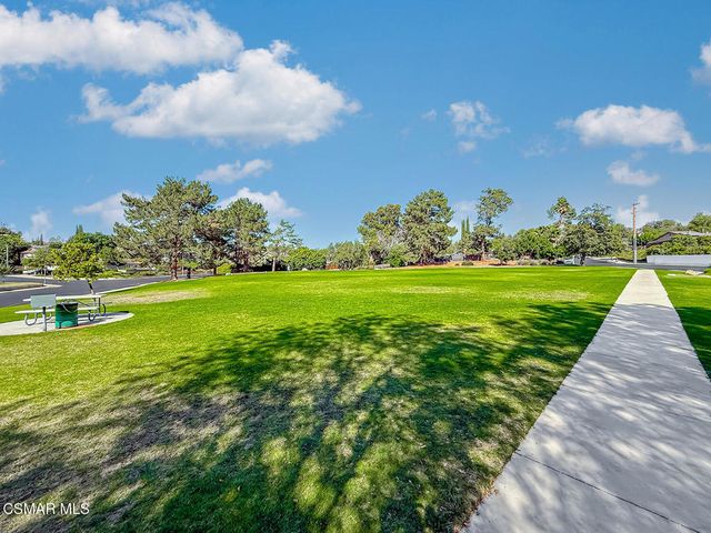 393 Larcom Street, Thousand Oaks, CA 91360