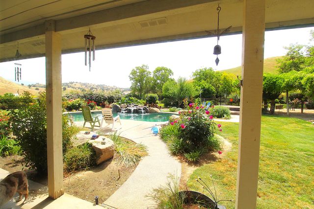 31417 Dahlem Drive, Exeter, CA 93221