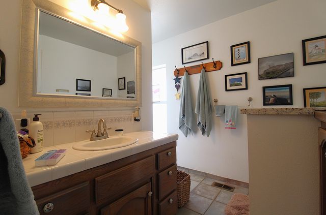 31417 Dahlem Drive, Exeter, CA 93221