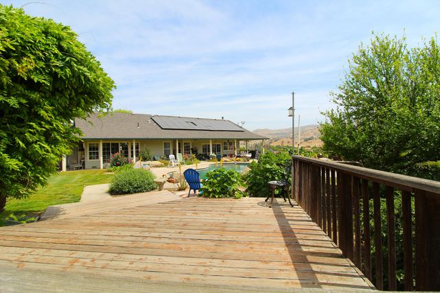 31417 Dahlem Drive, Exeter, CA 93221