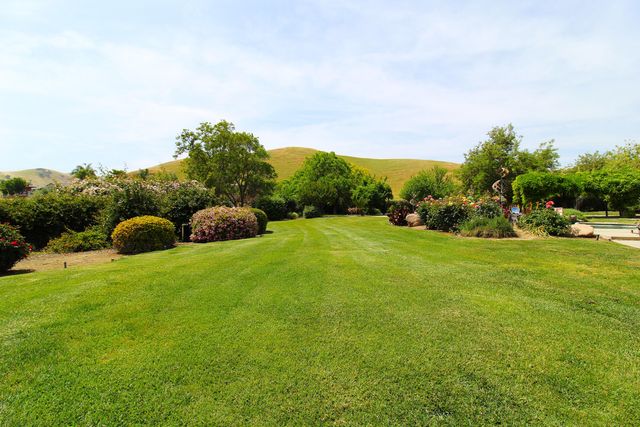 31417 Dahlem Drive, Exeter, CA 93221