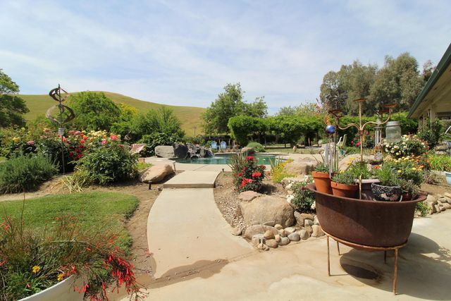 31417 Dahlem Drive, Exeter, CA 93221