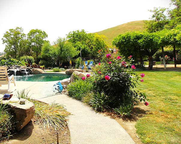 31417 Dahlem Drive, Exeter, CA 93221