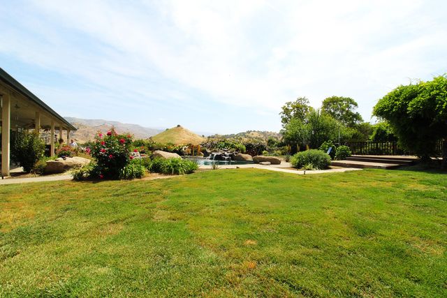 31417 Dahlem Drive, Exeter, CA 93221