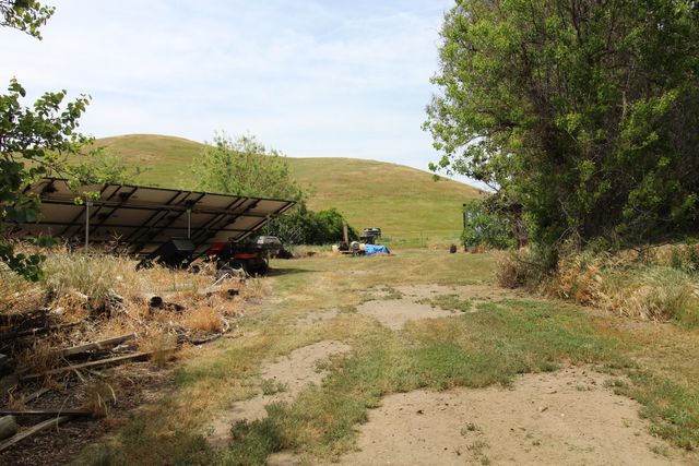 31417 Dahlem Drive, Exeter, CA 93221