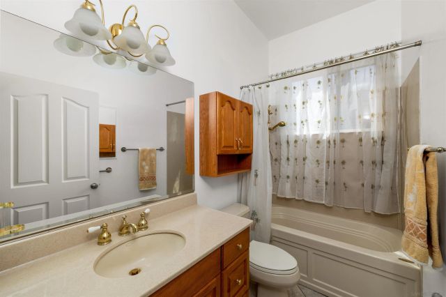 475 Canyon Rim, El Cajon, CA 92021
