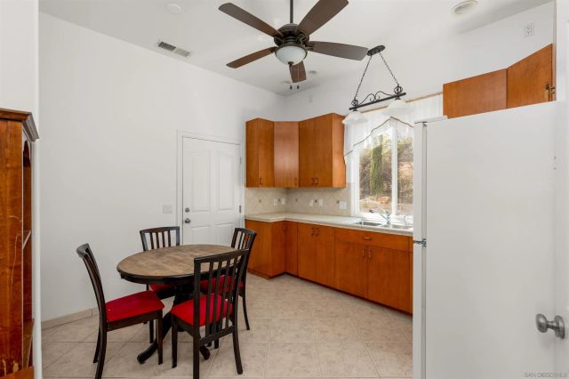 475 Canyon Rim, El Cajon, CA 92021