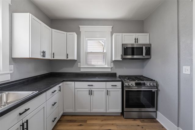 510 N Howard Street, Indianola, IA 50125