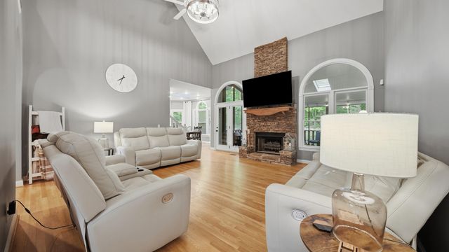 2928 Blue Teal Lane, Signal Mountain, TN 37377