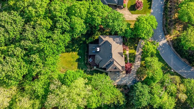 2928 Blue Teal Lane, Signal Mountain, TN 37377