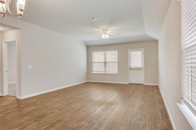 333 Blue Sage DR, Leander, TX 78641
