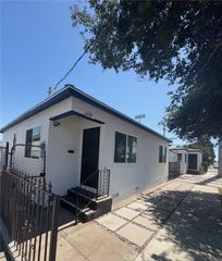 6070 Fishburn Ave., Huntington Park, CA 90255