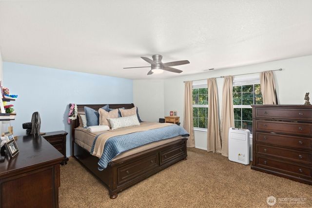 17827 Overlake Court SE, Yelm, WA 98597