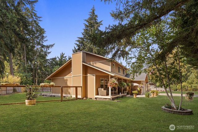 17827 Overlake Court SE, Yelm, WA 98597