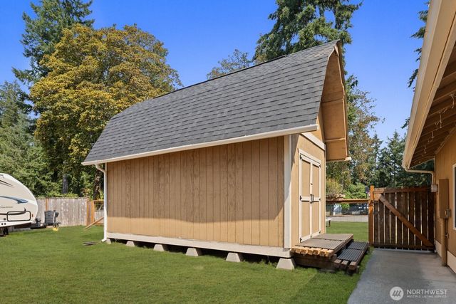 17827 Overlake Court SE, Yelm, WA 98597