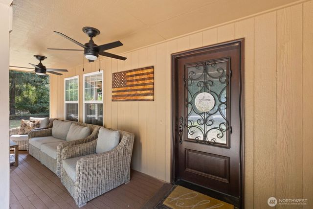 17827 Overlake Court SE, Yelm, WA 98597