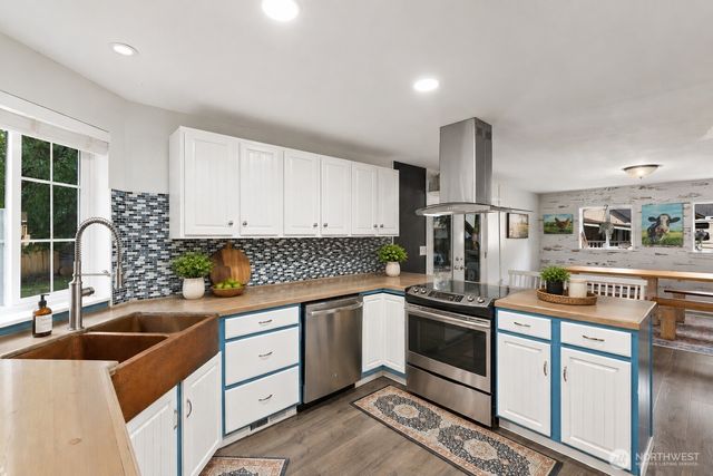 17827 Overlake Court SE, Yelm, WA 98597