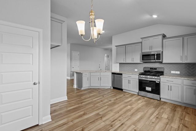 2281 N Post Oak Circle, Dayton, TX 77535