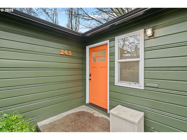 245 Sw 133RD Ave, Beaverton, OR 97005
