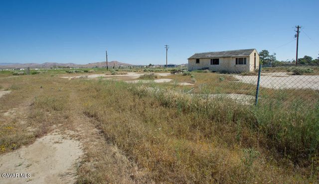 2011 W 67th Street, Rosamond, CA 93560