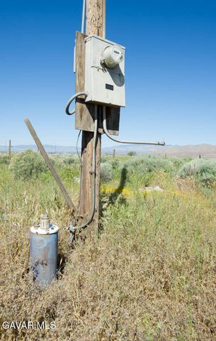 2011 W 67th Street, Rosamond, CA 93560