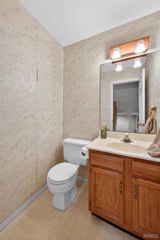 1503 Whispering Creek Drive, Ballwin, MO 63021