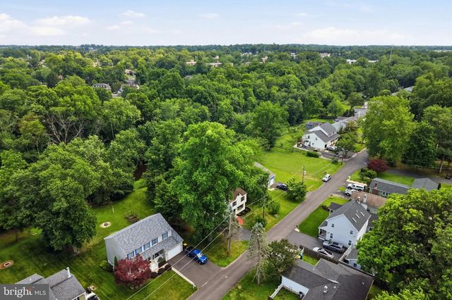 815 PHILADELPHIA AVE, Warrington, PA 18976