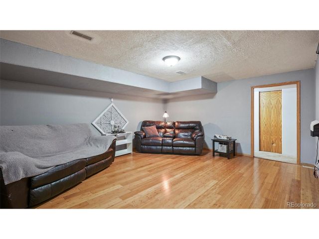 410 Samples Avenue, Brush, CO 80723