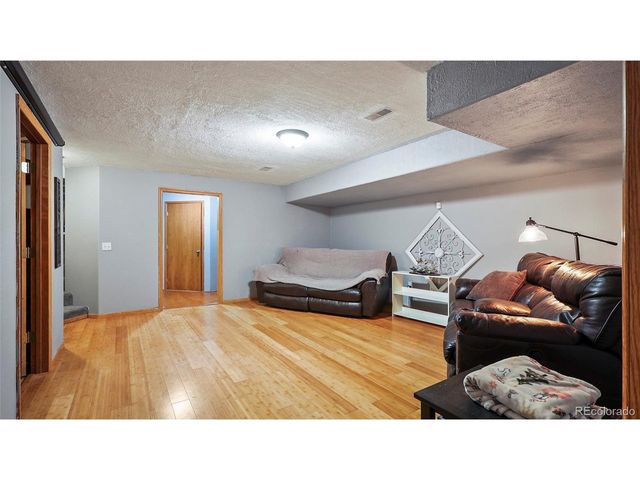 410 Samples Avenue, Brush, CO 80723