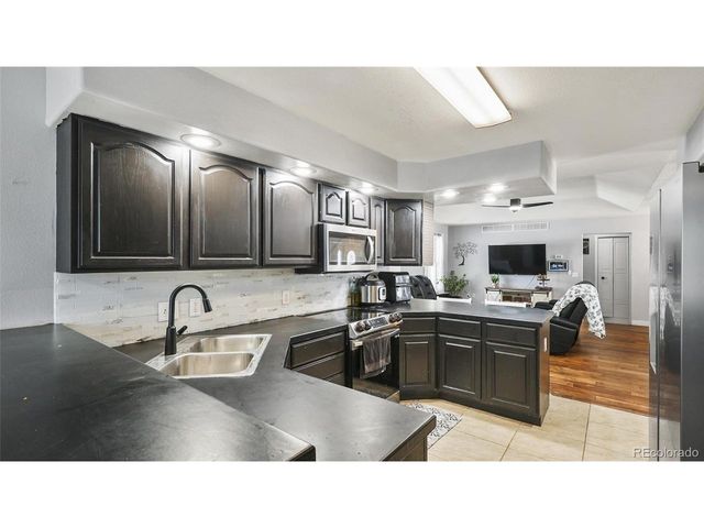 410 Samples Avenue, Brush, CO 80723