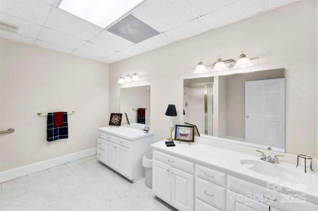 600 Queens Road, Cherryville, NC 28021