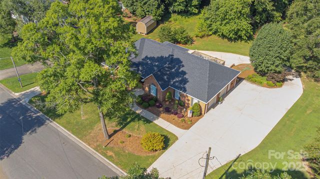600 Queens Road, Cherryville, NC 28021